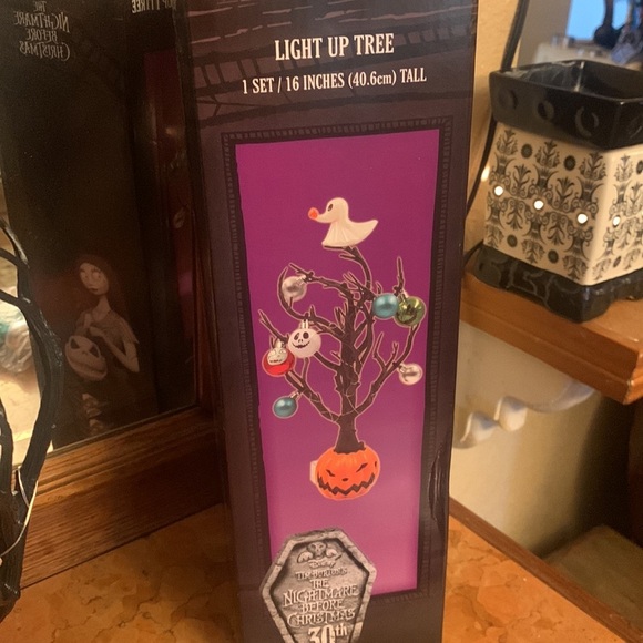 Tim Burton Nightmare Before Christmas Light Up Decorated Tree 12 in NEW - Picture 2 of 11